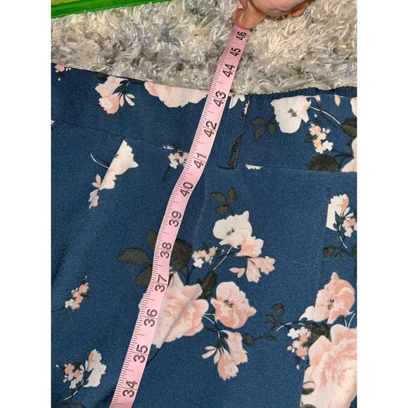 Torrid Womens Pants Pull On Blue Floral Wide Leg Casual Size 3X Elastic Waist - Picture 3 of 4